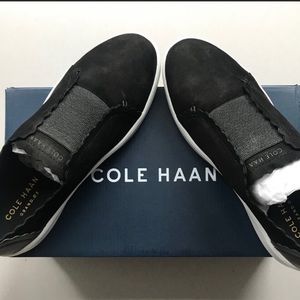 NWT Cole Haan Grand Scallop Slip-On Sneaker 7.5